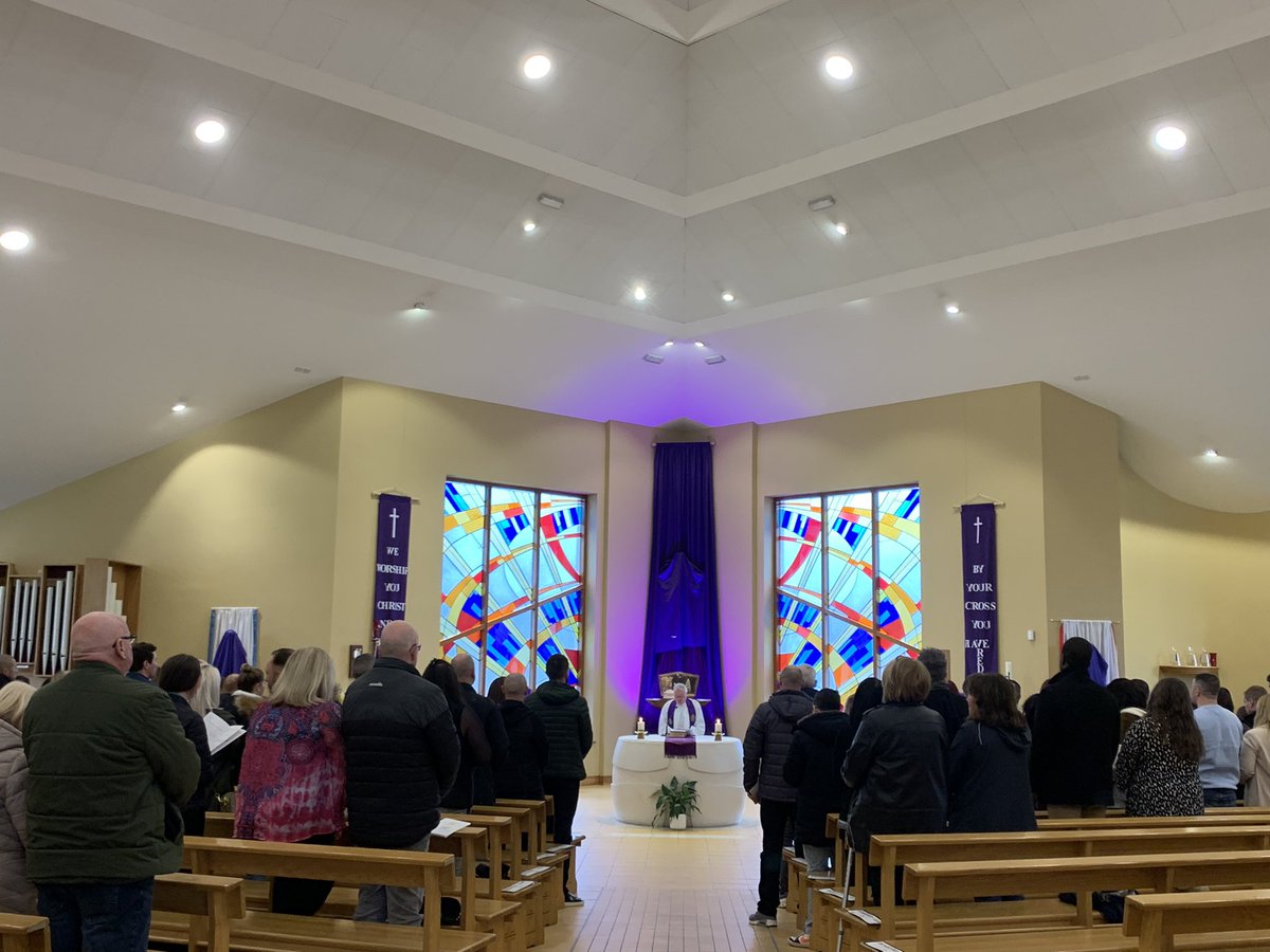 ctrps1's tweet photo. 🕯Today was a very special day as P3C and P3D made their Sacrament of First Penance. We are very grateful to Fr. Colin for a beautiful ceremony and our families for guiding these young hearts towards grace. 🙏 #FirstPenance #Gratitude #Faith #APathwayToSuccess https://t.co/DXZ8qrmbvQ