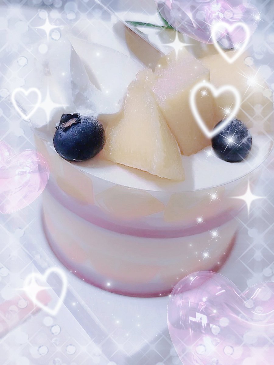 chn1329104's tweet photo. I spent my 19th birthday alone!Happy birthday to me~🥳🎂ꈍ𖥦ꈍ https://t.co/KlUgBCYNir