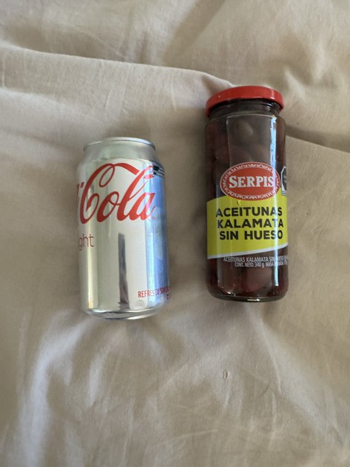 Breakfast of champions https://t.co/2yRNA7cxWg