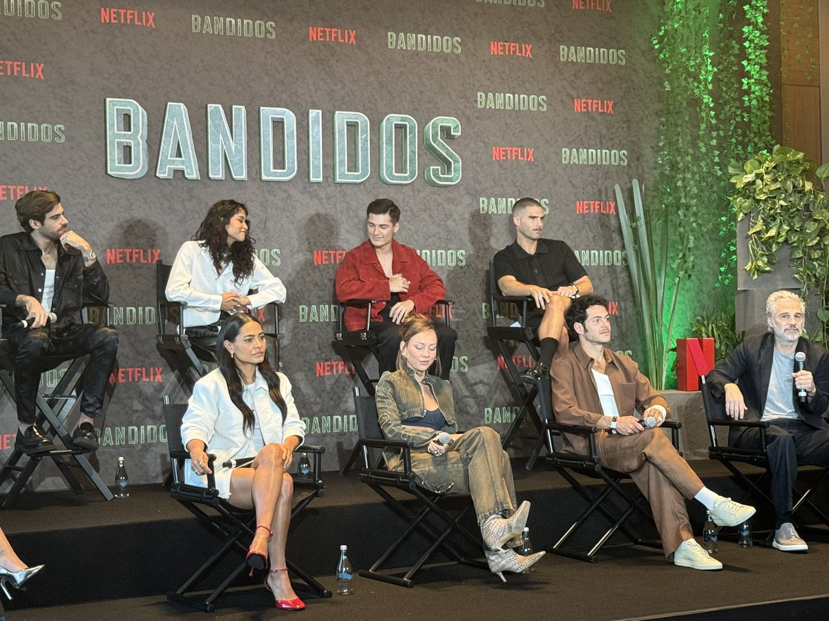 sonadoralea's tweet photo. ⠀

               CONVENTION OF BANDIDOS 
                      ——    Mexique 🇲🇽 

⠀ https://t.co/FaMB7bSYhe