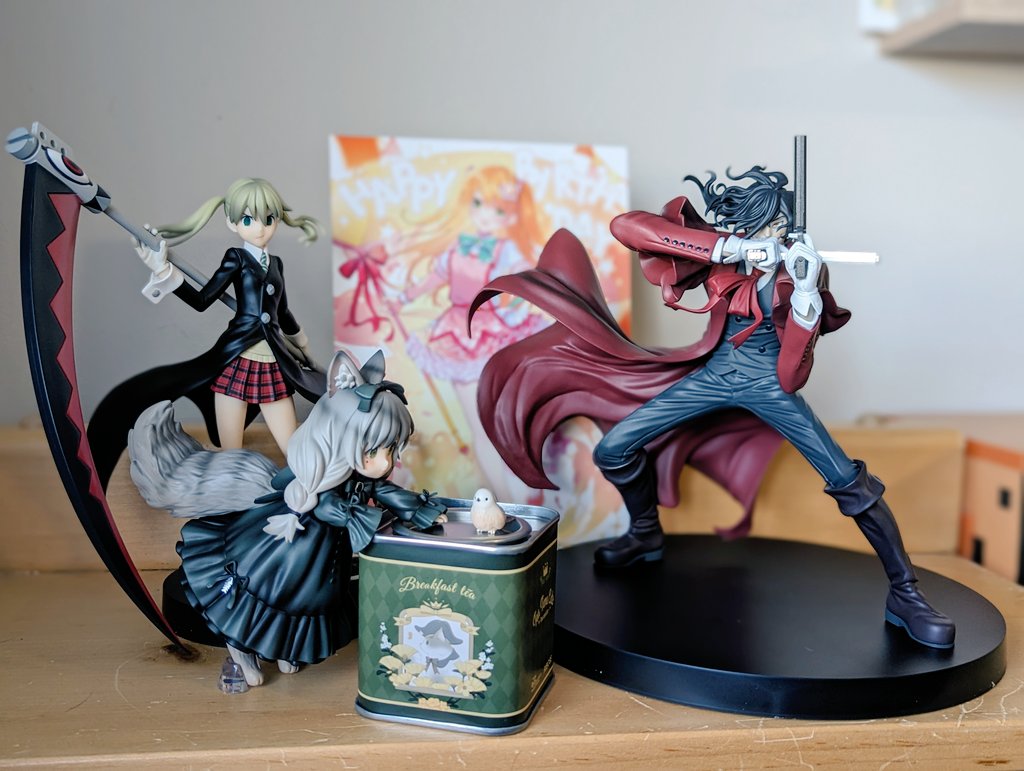 KellyAnne_Marie's tweet photo. I'm so happy the vol 1 tea time cat got rereleased!

@AmiAmi_English
#hellsing #ALucard #popupparade #maka #souleater #cat #teatime #teatimecat https://t.co/jLXcEWgeWa