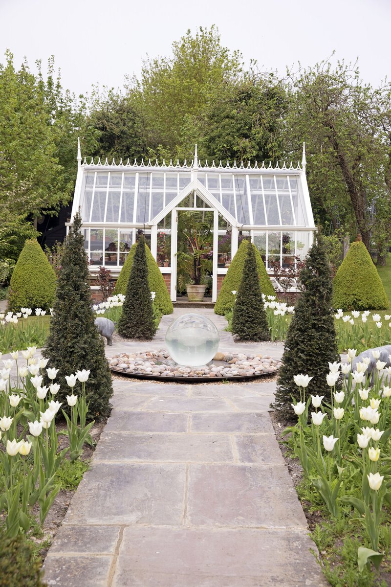 GWmag's tweet photo. Describe your approach to gardening in one word... 👇 https://t.co/t2INvZho7d