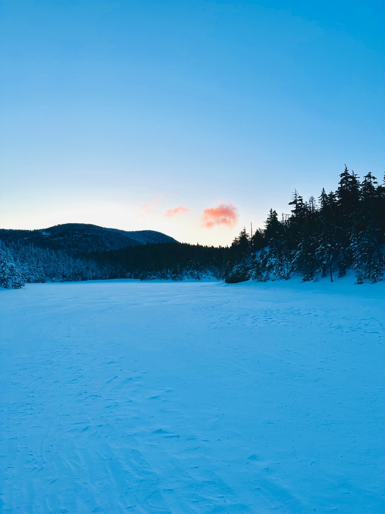 Smugglers_Notch tweet picture