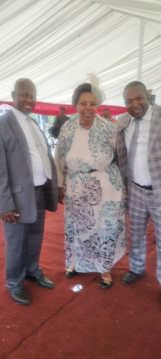 tmaedzenge's tweet photo. Institute of Sustainable Project Planning Monitoring and Evaluation second Graduation ceremony  9/03/24 https://t.co/NPY4NLepv4
