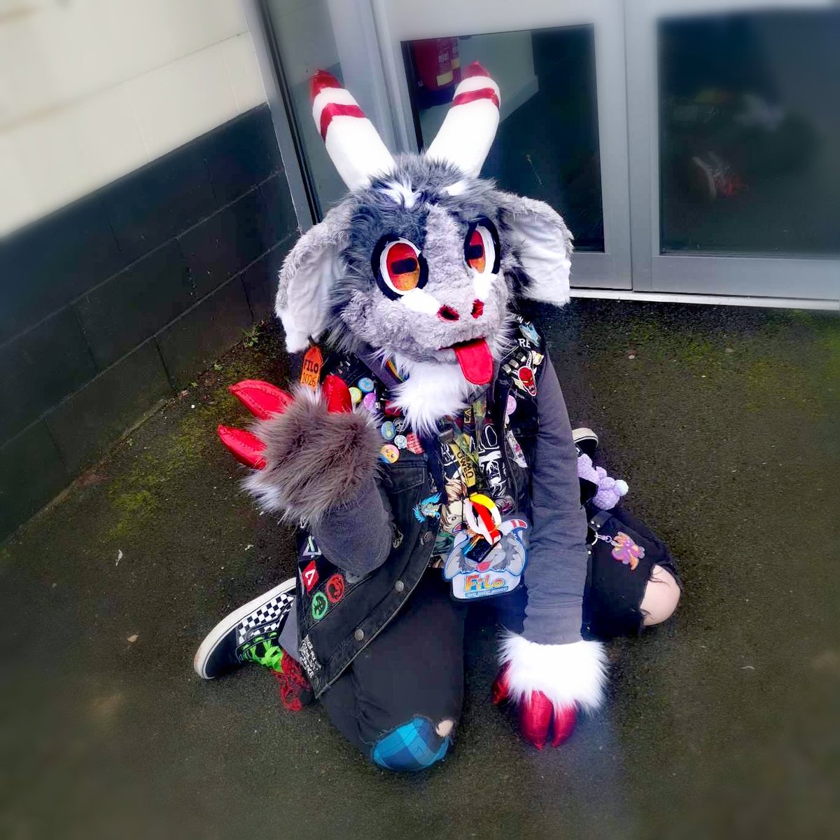 TLJfursuits's tweet photo. https://t.co/xE5cEp3vuQ
