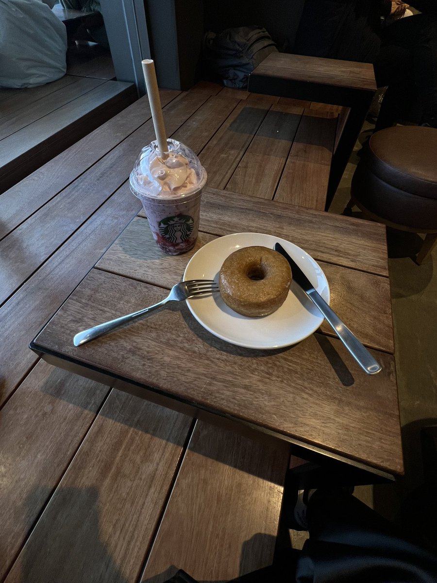 ayaaana___'s tweet photo. 東海初！！自分好みにフルーツをカスタムできる“マイフルーツ"が遂に名古屋に🍇

#Starbucks #星ヶ丘テラス
#スタバ #マイフルーツ https://t.co/SMtYuthofM