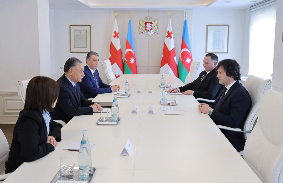 Productive meeting with Secretary of the Security Council of 🇦🇿, Ramil Usubov. The longstanding relationship between our countries has evolved into a robust strategic partnership. Had an opportunity to discuss crucial bilateral and regional matters between our nations. 🇬🇪 remains…