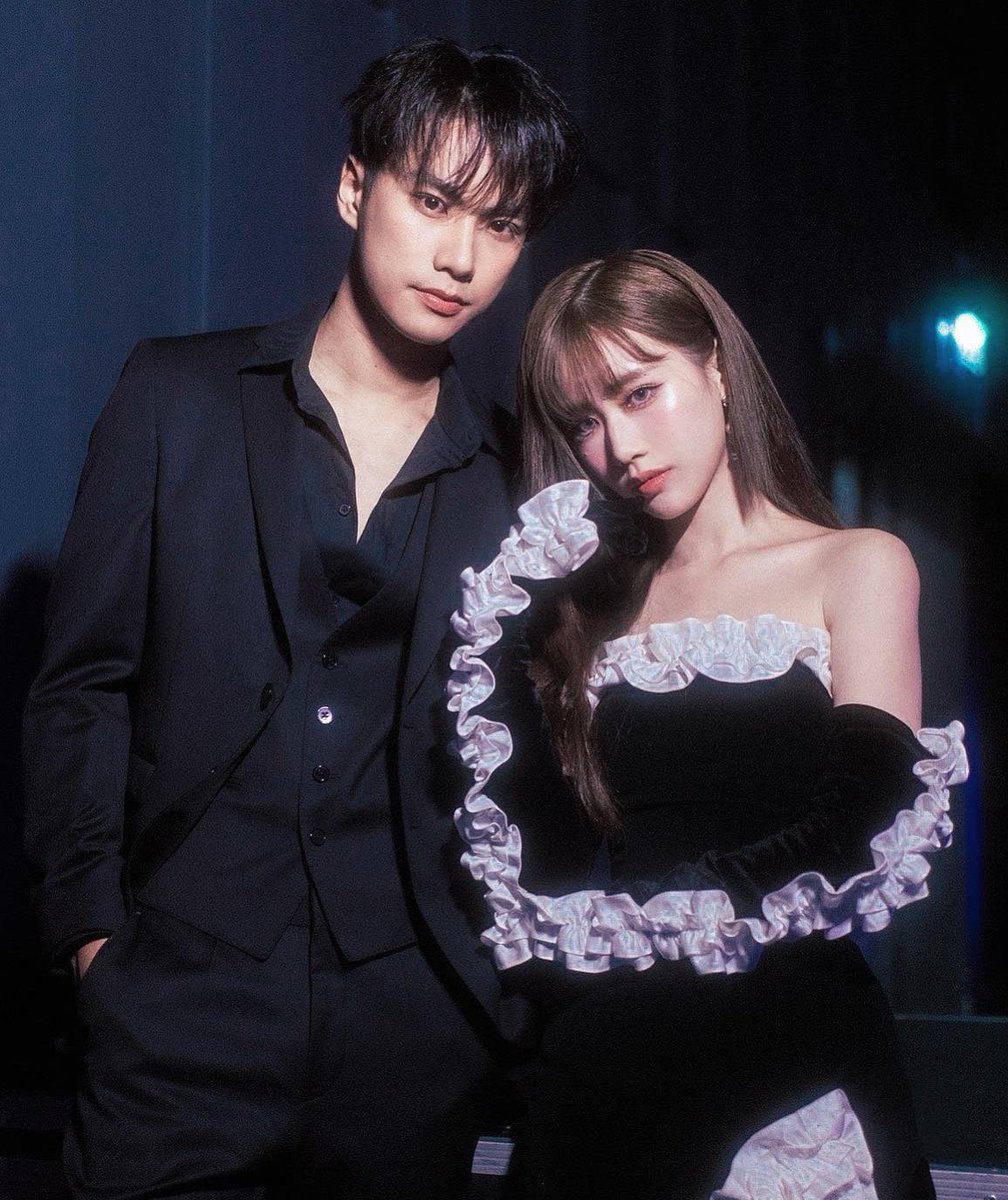 nong_satoberiii's tweet photo. I hope P’Jane is very quiet because of her upcoming series this year😓😭
@GMMTV  part 2 please give us new series for Jane along with her popular ships especially True Beauty thai adaptation or remake with Jane as the female lead🙏🙏🙏

#DewJane #NaniJane #BlueJane #OhmJane https://t.co/T1dd6qClXB