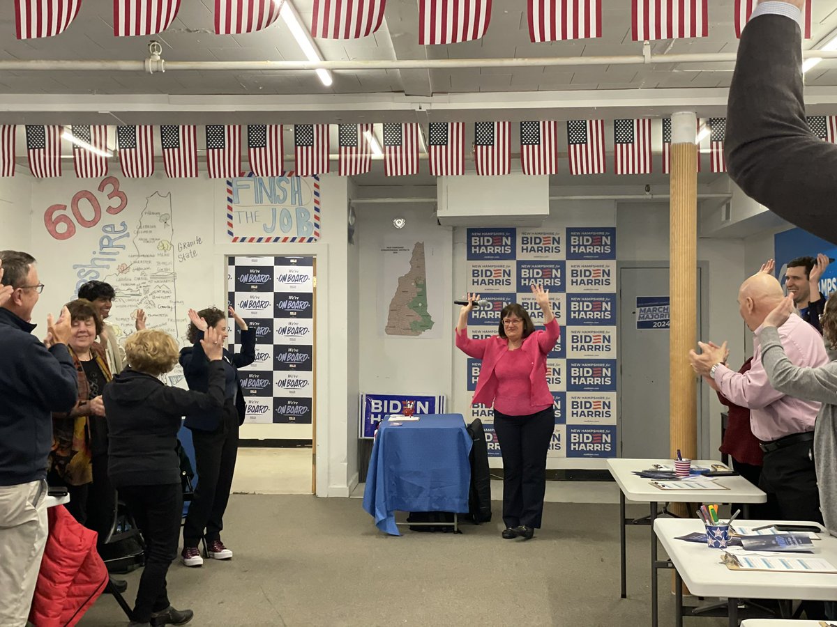 It was wonderful to welcome @JoeBiden back to NH this week! From lowering costs for hardworking families to enacting comprehensive immigration reform and protecting reproductive freedom, I am proud to stand with President Biden as he works to build a brighter future for all.