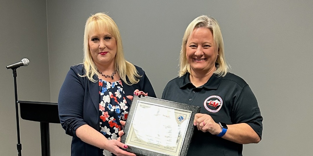 KentuckyEM's tweet photo. KYEM Area 1 has achieved StormReady status, marking a significant milestone in community preparedness for hazardous weather. From Ballard to Trigg, these counties are now better equipped to keep residents safe. #StormReady #CommunitySafety #WeatherPreparedness #stormready #KYEM https://t.co/9ImRCfpYxe