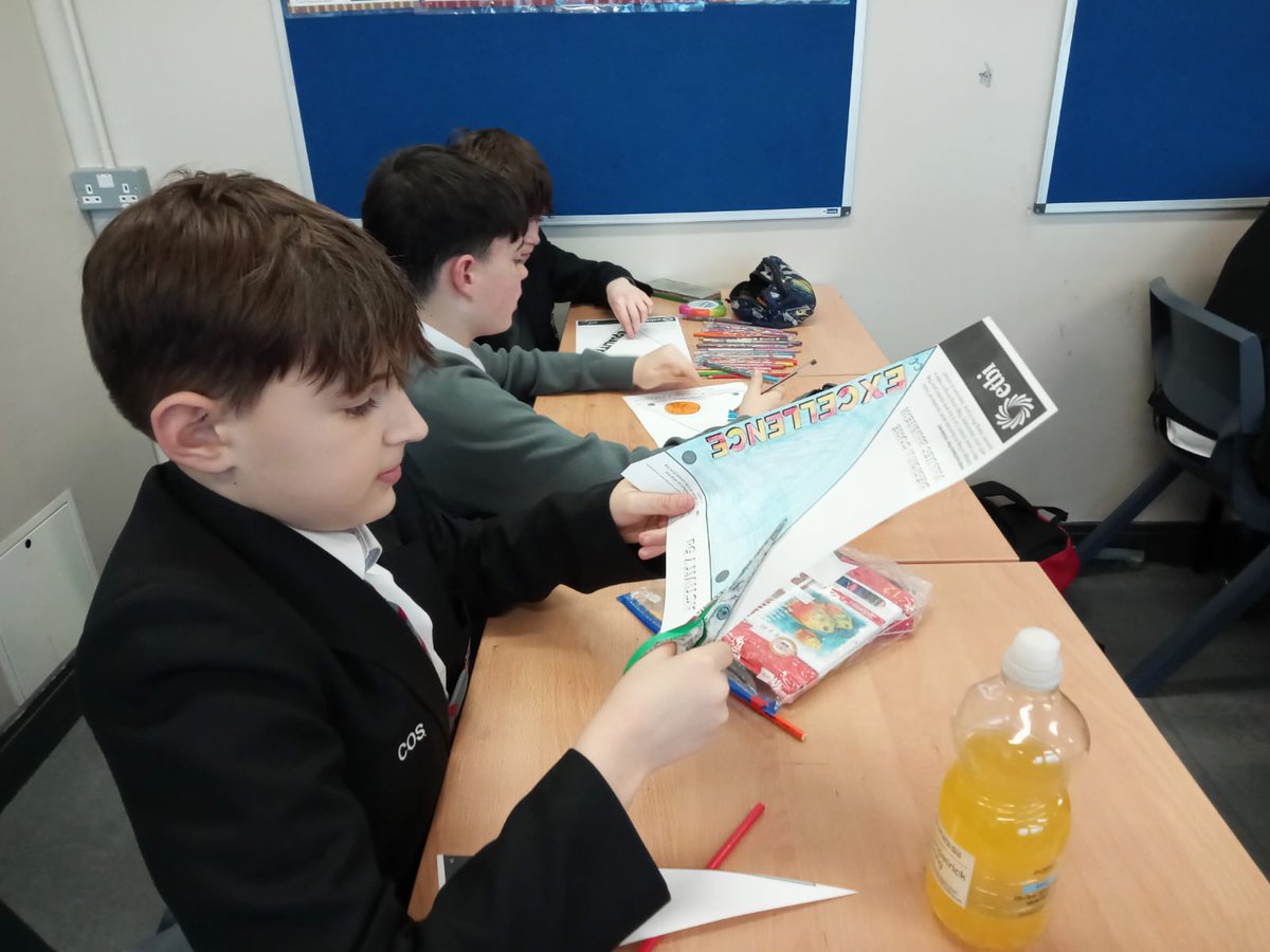 MsJCoyne's tweet photo. Ms Donnellan's 1st year group 1D setting the bar high with their lovely core values banners for #ETBWeek2024 Maith sibh 👏 @ClaregalwayColl @GRETBOfficial @ETBIreland https://t.co/ytYoJHHpRO