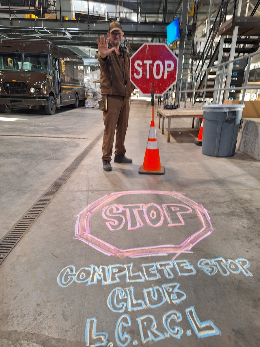 Complete Stop Club! What's the 1st rule of STOP CLUB, talk about STOP CLUB! L.C.R.C.L.! @ta_stover @bwilliamskahf @TradeshowToney @kelly_gonter @MFurinoUPSPHL @JaradZimmerman @ColumbiaMO_UPS @DINAUPS1 @panacy6 @Mavic321Dl @Almodova38 @DriveSafeKansas @28a234fcab2245f @DJEJZ