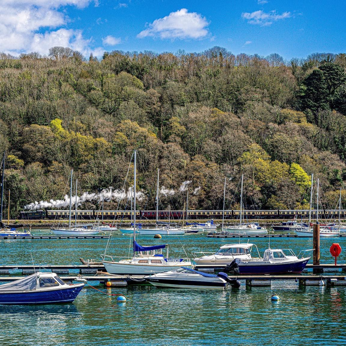 Dreamy ☁️

We are offering steam train & river cruises all weekend long, such a wonderful way to enjoy South Devon with the family this Easter. 🌼

dartmouthrailriver.co.uk

📸: @tt_herts on IG

#dartmouthsteamrailway #dartmouthriverboats #riverdart #southwest #southdevon #torbay