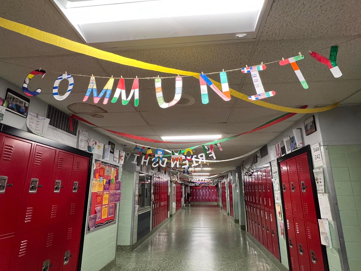 SraNunezPHS's tweet photo. Celebrating Foreign Language week as we decorated the hallways with positive words decorated with flags representing their heritage #WeArePlainedge https://t.co/uPVqPxCbUl