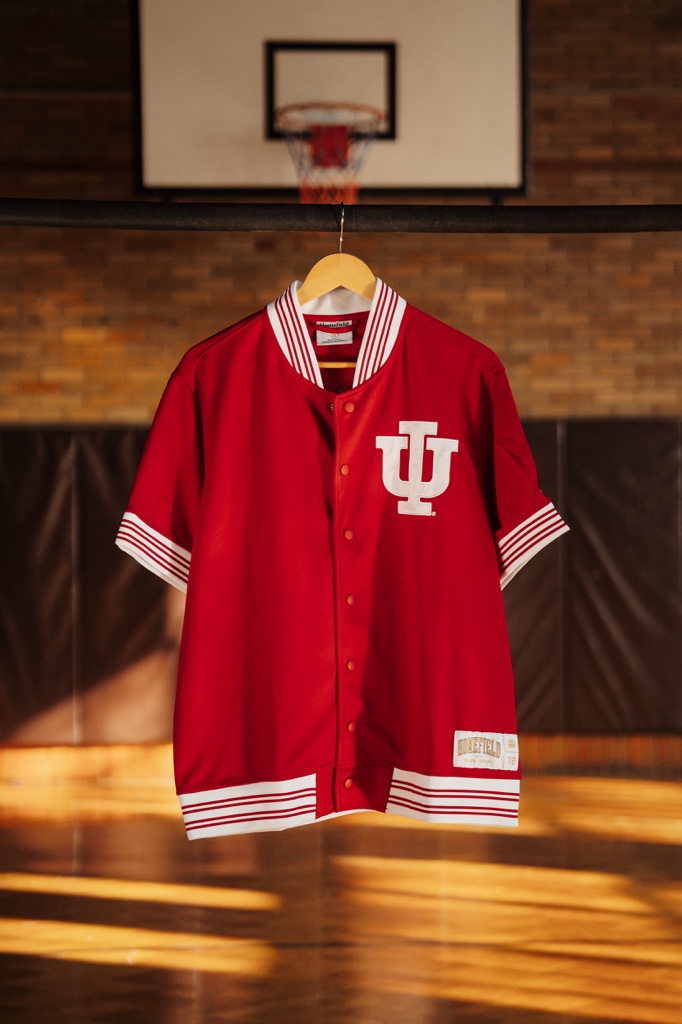 HomefieldApparl's tweet photo. hello we also have an Indiana pregame jacket as well 👀

https://t.co/dYHOtME0Bg https://t.co/EryavcxoUn