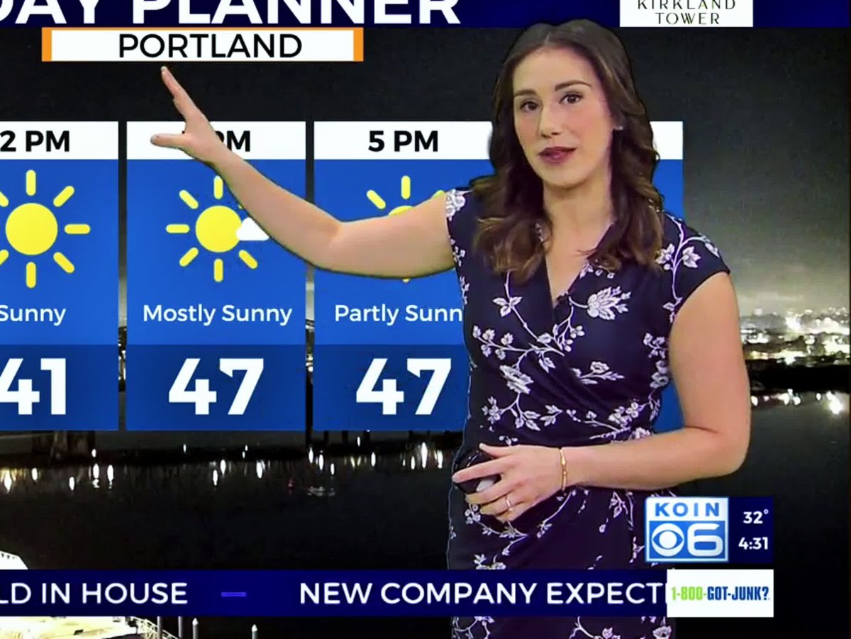 EmilyROReynolds's tweet photo. This From Last Week For Very Hot Kelley In OR In Cool Dark Purple Rose Flower Color Body Dress! Looking Very Great For Her! @KelleyKOIN 🟣🟣🌸🌸 https://t.co/zgGJ6G3yXn