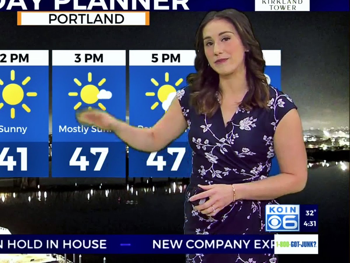 EmilyROReynolds's tweet photo. This From Last Week For Very Hot Kelley In OR In Cool Dark Purple Rose Flower Color Body Dress! Looking Very Great For Her! @KelleyKOIN 🟣🟣🌸🌸 https://t.co/zgGJ6G3yXn