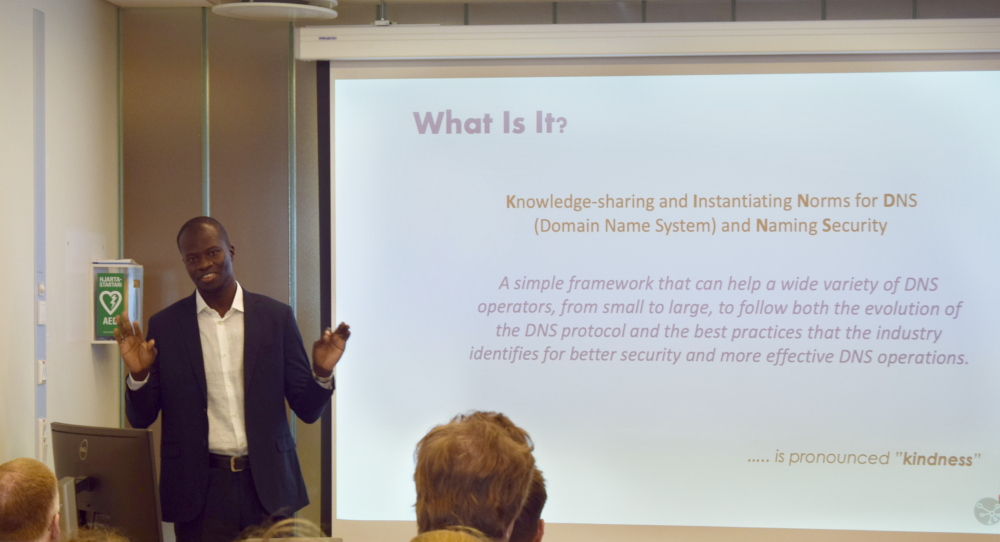 ISNIC the .is Registry tweet media