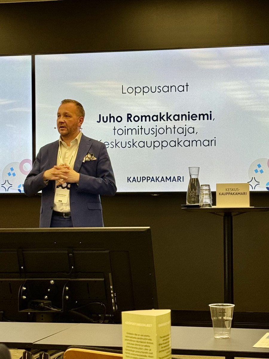 SarianneR's tweet image. NATO OTAN. Tänään sai sivistää itseään hurjalla määrällä puolustussektoriasiaa. ⁦@Romakka⁩ päättämässä @K3FIN liiketoimintaseminaaria ja lisää on kuulemma tulossa. #turpo #ulpo #nato