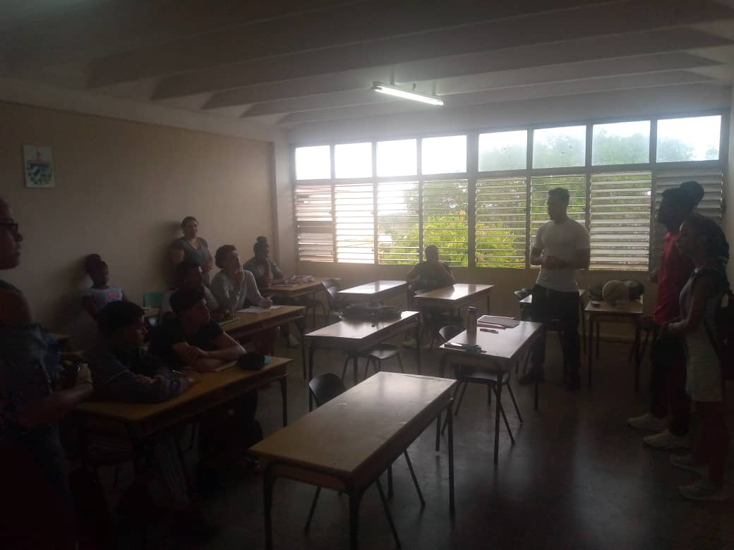Elecciones de la FEU <a href="/FeuUij21781/">@FEU_UIJ</a> en la <a href="/CulturaFisica/">Facultad de Cultura Física,Isla de la Juventud</a> de la <a href="/uij_jmo/">Universidad JMO</a>  a nivel de facultad con la participación de los estudiantes de curso diurno y el secretariado de la FEU de la <a href="/uij_jmo/">Universidad JMO</a> , se elige el presidente de la FEU de la <a href="/CulturaFisica/">Facultad de Cultura Física,Isla de la Juventud</a> <a href="/NoelMel03027189/">Noel Melendez</a>