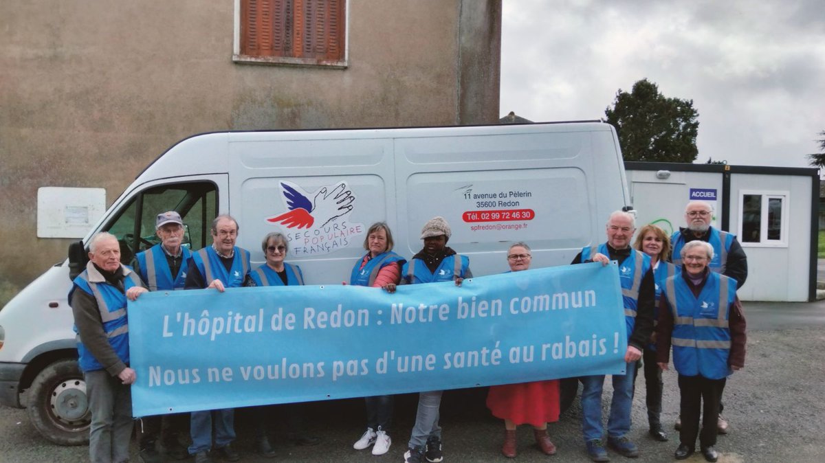 Les bénévoles du Secours Populaire de Redon se mobilisent pour l'hôpital de Redon. Nous refusons la construction d'un hôpital au rabais !!! @ArsBretagne