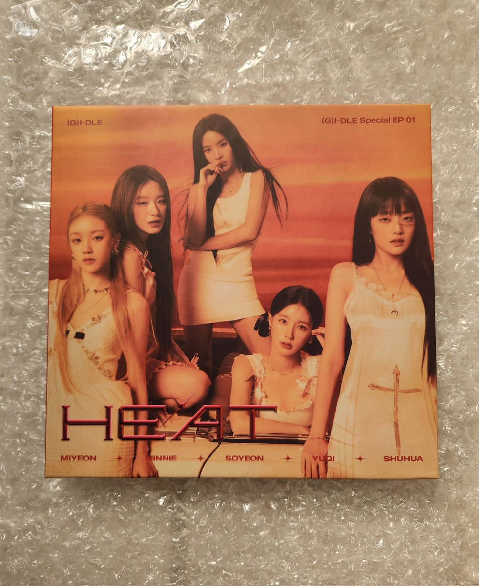 📢 (G)I-DLE GIVEAWAY 🎉 All members SIGNED 'Heat' EP Starting today & ending 03/20/24 @ 5:00pm EDT See thread 1-4 for rules & info #Minnie #민니 #Yuqi #우기 #Soyeon #소연 #Miyeon #미연 #Shuhua #슈화 #GIDLE #G_I_DLE #여자아이들