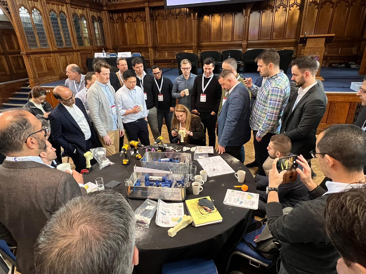 Wow, what an incredible turnout at our recent ICRS Dry Bone Skills Course in Manchester! 🌟Check out all the moments we captured and relive the experience through our picture gallery: cartilage.org/gallery/icrs-s… #LearningTogether #UnforgettableExperiences #icrs