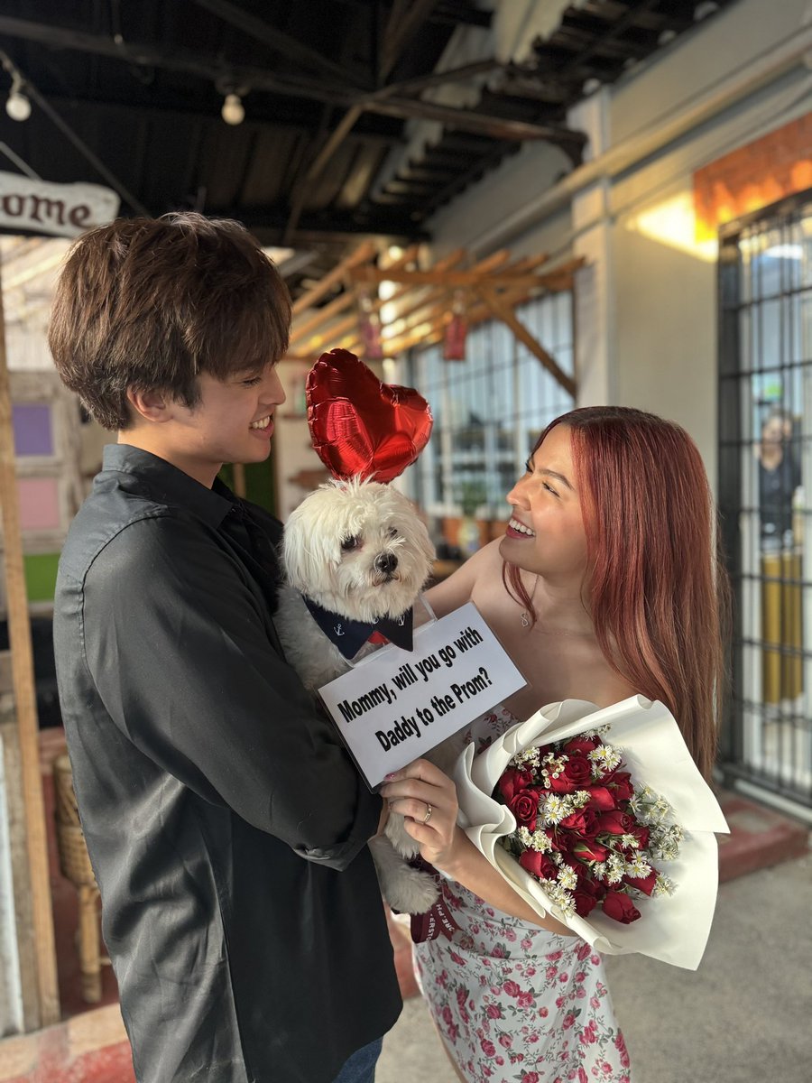 kowalerts's tweet photo. Cutest Promposal #KdLex 🥰🥰🥰

“Mommy, will you go with Daddy to the  Prom?”

KDLEXtra SPECIAL PROMPOSAL #StarMagicalProm2024 #AFairyTaleBeginning https://t.co/98DXRhUpfO