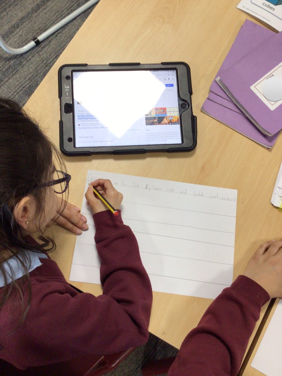 BramblesBeech tweet media