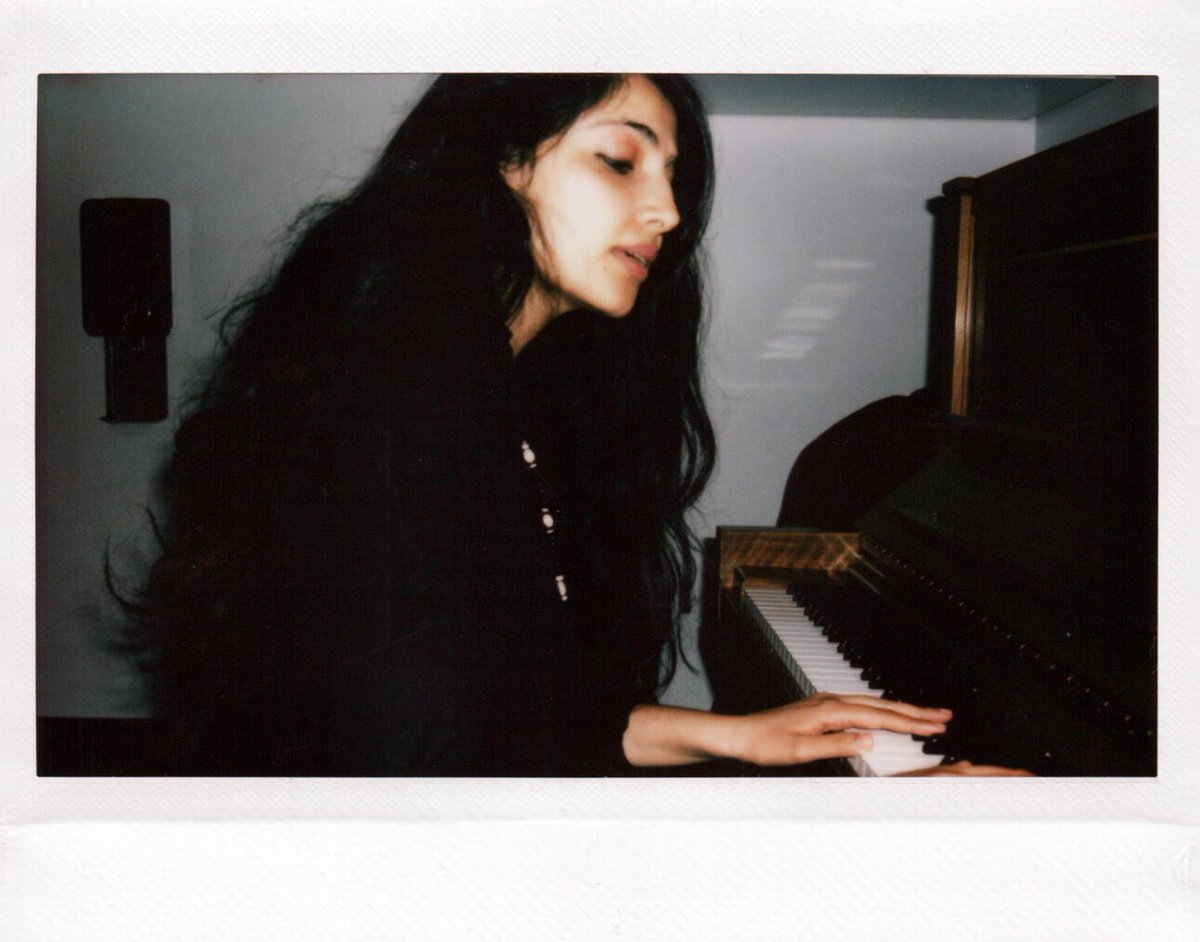 Sheherazaad talks to @VrindaJagota for @SPIN magazine spin.com/2024/03/sheher… She will be performing alongside @Hatis_Noit at Brooklyn’s First Unitarian Congregational Society on March 18, presented by @PioneerWorks, followed by another co-headline show at @TheLabSF on March 28.