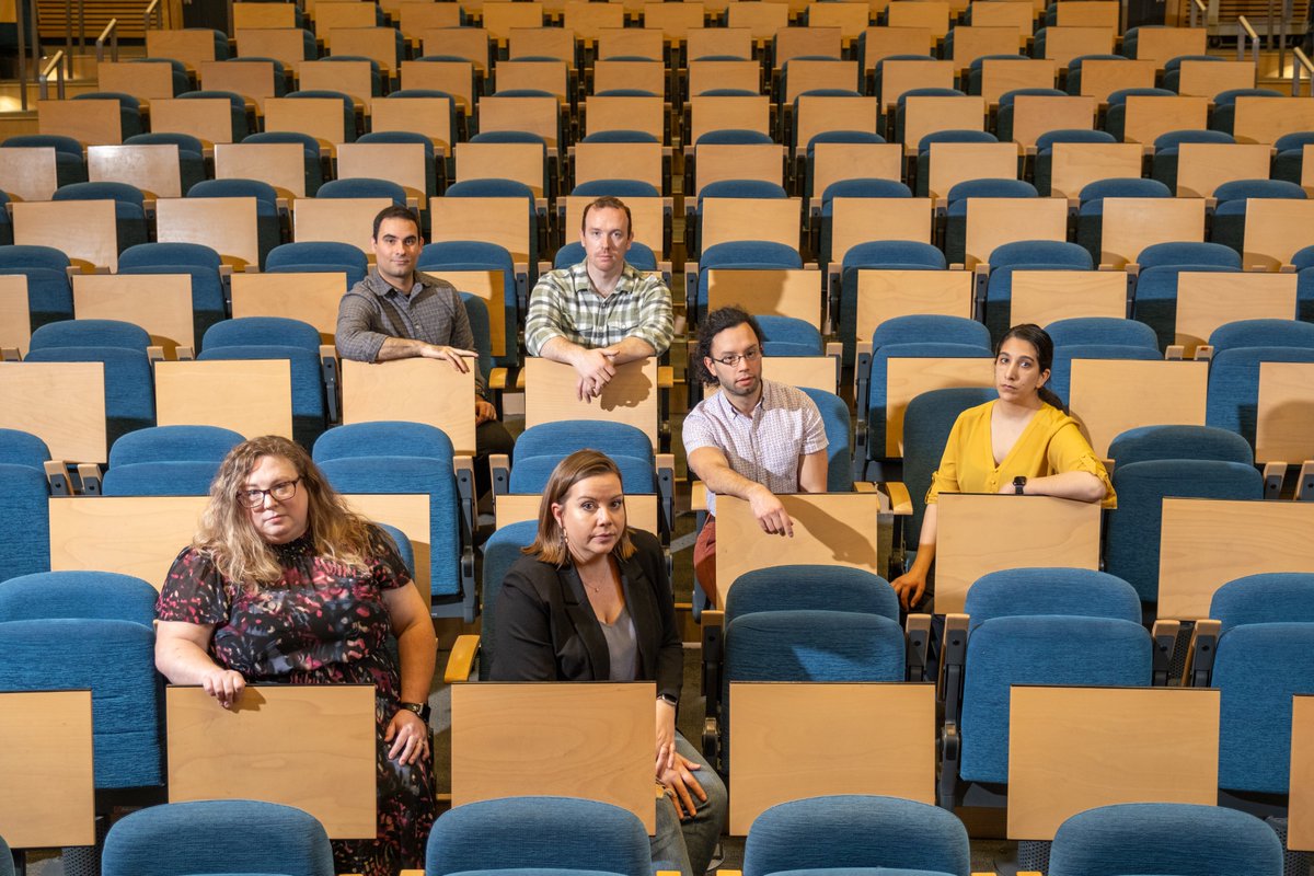 The Dean of the College has created a program for six new lecturers to support undergraduates as they move through @Princeton’s foundational courses in chemistry, physics, and math. Enjoy this piece on their inspiring work: bit.ly/4cfIDo7