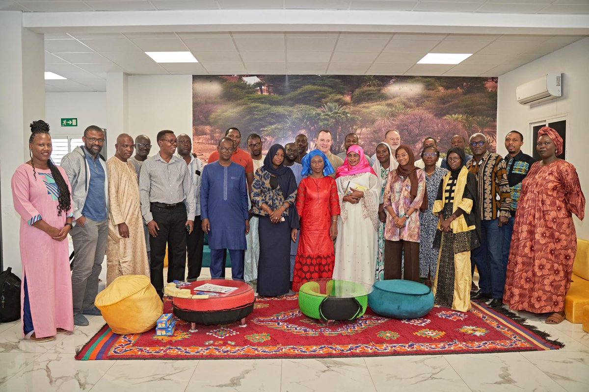 EnabelRim's tweet photo. Un engagement renforcé pour les #femmes en 🇲🇷
🎯Atelier collaboratif et de réflexion sur le genre
🎯Initiative #digitelles

Découvrez nos activités du #8mars 👇 https://t.co/1NDUXQr5TM via @Enabel_Belgium @UEMauritanie #IWD2024 https://t.co/qoJrdt6upO