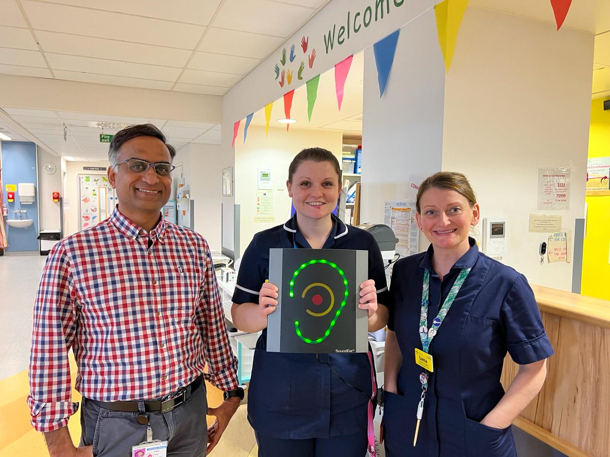 Patients to the Paediatric Intensive Care Unit at Staffordshire Children's Hospital at Royal Stoke will have an improved and hopefully shortened stay thanks to a new piece of equipment which will help to reduce delirium in young children. Read more ➡️ uhnmcharity.org.uk/latest-news/po…