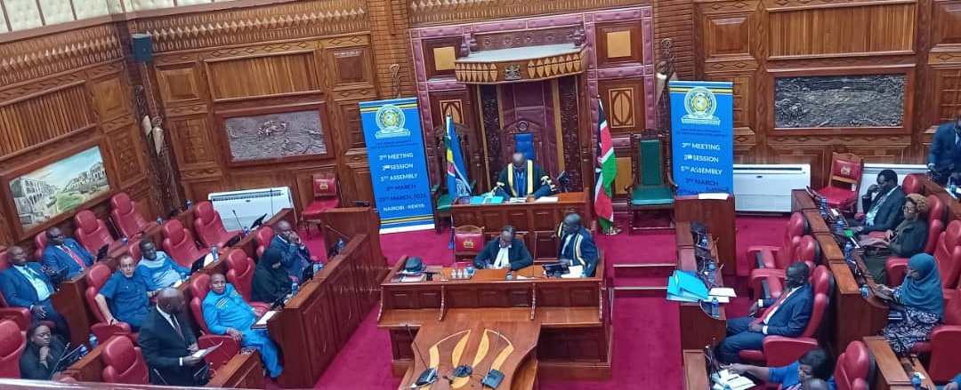 The Speaker of the @EA_Bunge, during today's plenary sitting, noted he had on behalf of the House received the petition on public services from the Africa Coalition on Public Services.He has referred the petition to the General Purpose Committee. @EA_Bunge #ReclaimPublicServices