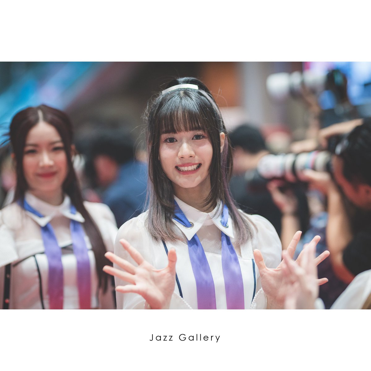 Jazz_Gallery's tweet photo. Red Carpet . 💚
#MarminkCGM48
#CGM48
#MarsJazz https://t.co/gjSUJ5h8Qr