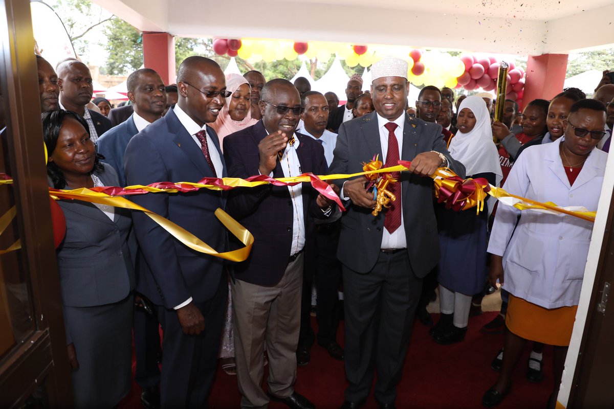 GovMohamudAli's tweet photo. During the official opening and handing over ceremony of the fully-furnished and equipped, two-storey  Kenya Medical Training College, Marsabit Campus. @Kmtc_official https://t.co/mu7oIVwhlZ