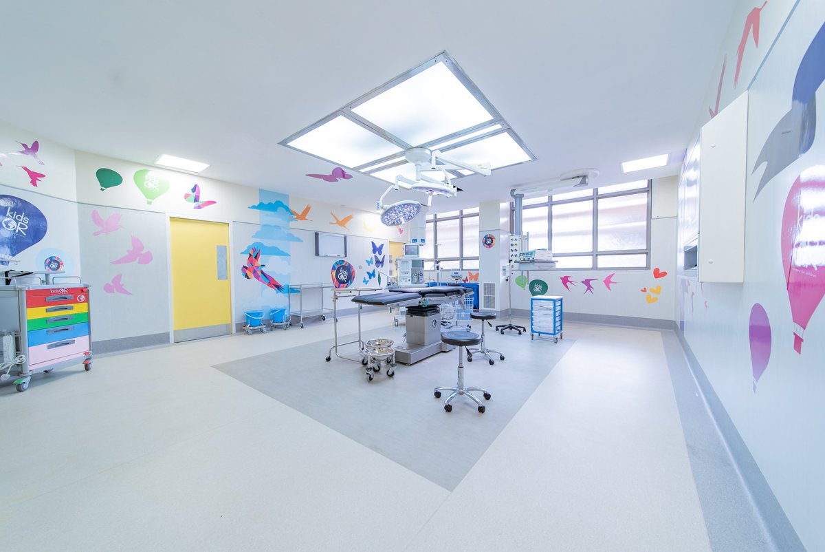 👀 at this #transformationtuesday. 📍 Mulago Hospital, Uganda. Our team installed 🇺🇬's first EVER dedicated paediatric operating room. We couldn't be more proud at seeing how impactful these facilities have been in saving the lives of children around the country. 💙