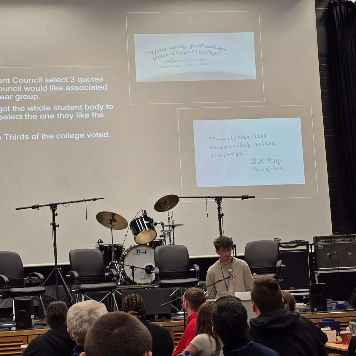 Big applause for Rathmines Students Eilis Ni Mhathuna and Jude Balmer, speaking today on stage at the City of Dublin ETB Learner Voice Conference! @LearnerSupports Your voices are powerful catalysts for change. 👏 #VoicesForChange #LearnersLeadingTheWay @CityofDublinETB