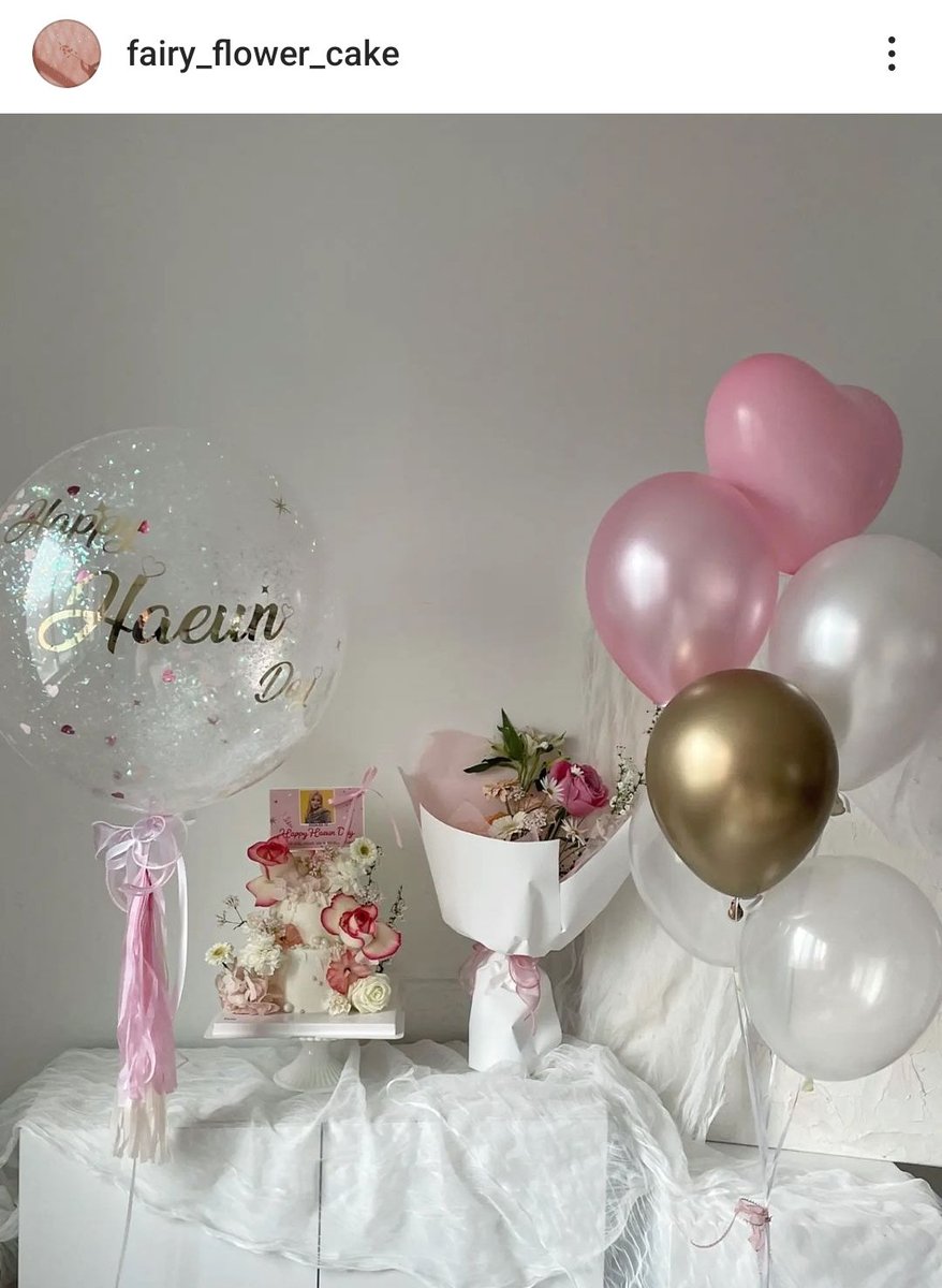 BakeP6's tweet photo. ♡Happy Birthday to HAEUN ♡
よいいちねんになりますように🌟
#HappyHaeunDay #HAUENDAY #3YE #YUJI #YURIM #HAEUN https://t.co/5nmmXacMIf