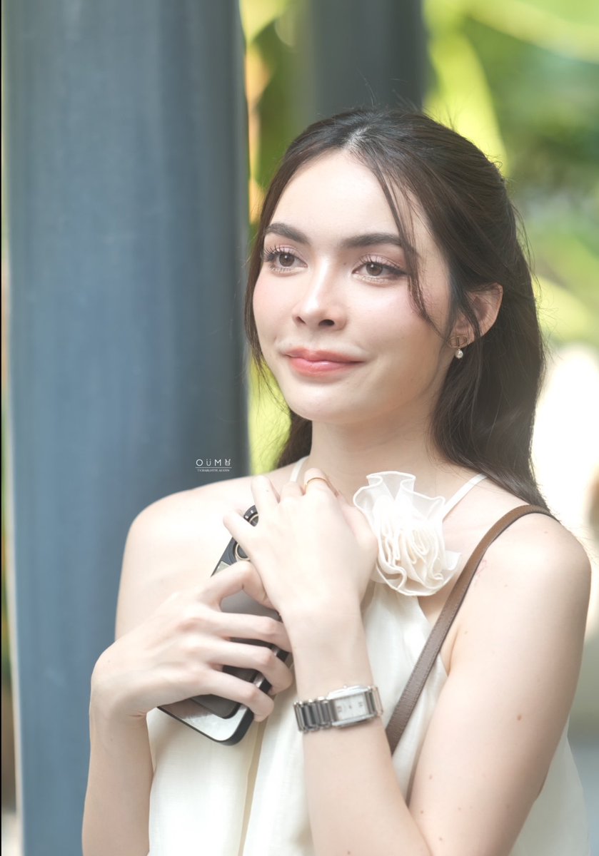 Nomannaw's tweet photo. แค่ขยับเท่ากับเป็นมีม555555555555

#LINEMANคุ้มชัวร์xCharlotte https://t.co/1xugK8BVUF