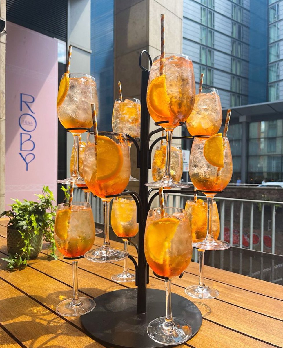 roby1844's tweet photo. Roby has officially reopened! 🥳 Visit us from 3pm onwards on our outdoor terrace from Weds - Sun each week. The perfect spot for a weekend get-together 👌 

#roby1844 #roby #manchesteruk #greatermanchester #manchesterbars #manchestercanal #visitmanchester #mcruk #holidayinnmcr https://t.co/AXqM0PWwhp