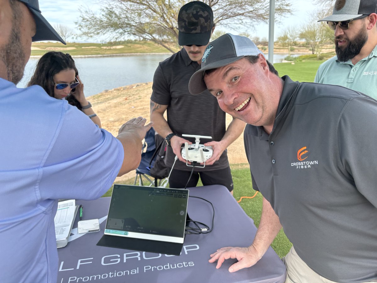 CrosstownFiber's tweet image. Escape the Cold Aisle (ETCA) event was a success, where nice weather and networking collided! Kudos to Bill Shanahan of Delta Mission Critical and Bill Winsininski of Cofluence for creating this gathering.

#ETCA #DataCenterNetworking
