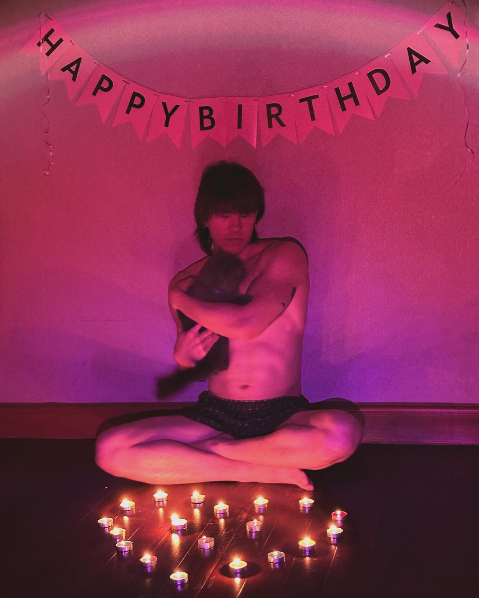Jeffyrnr's tweet photo. Happy Birthday to me 🎂 https://t.co/2OP7sPcYiX