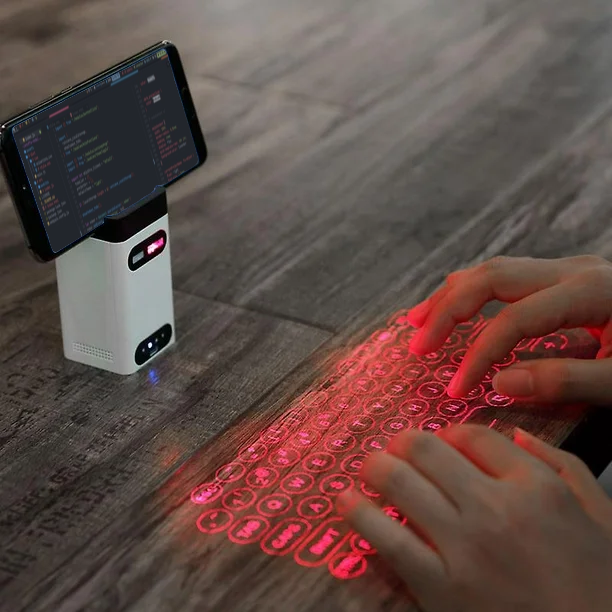 LewisMenelaws's tweet photo. Vim users keep talking about having no mouse.

Have they ever thought about no keyboard as well? https://t.co/oQZDksmjHL