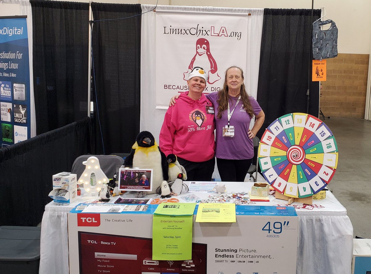 jill_linuxgirl's tweet photo. #SCaLE21x is just 2 days away, March 14-17, 2023 in Pasedena CA!! 😂🐧

Come spin the LinuxChix LA Wheel O' Swag for a 🐧 surprise at our #LinuxChixLA Booth #418 @socallinuxexpo!!
😀❤🐧🐧🐧

Use promo code "CHIX" for 50% of your SCaLE registration!
#Linux
https://t.co/MQyoMq6hn2 https://t.co/N33eHtveFs