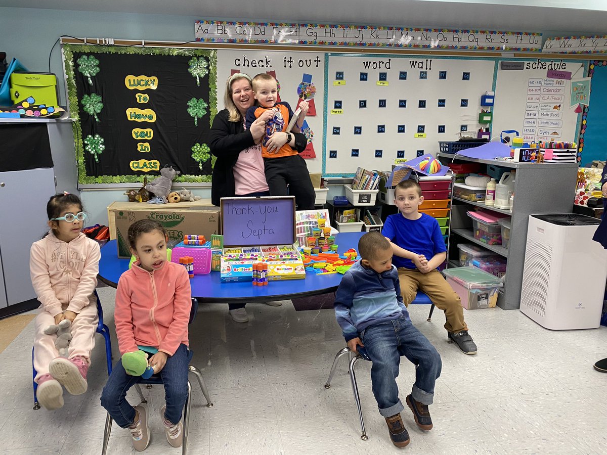 KroeperMiss's tweet photo. Special shout out to @SEPTAOldBridge  thank you for donating all of these beautiful supplies to my classroom! We appreciate you! https://t.co/OFKPjhsawx