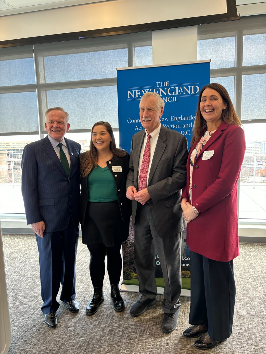 Great to hear from @SenAngusKing at today's @NECouncil #CaptialConversations breakfast in DC, graciously hosted by @CuzziMJ & @CGAGroup. I also enjoyed meeting the staff from @WIPLive!