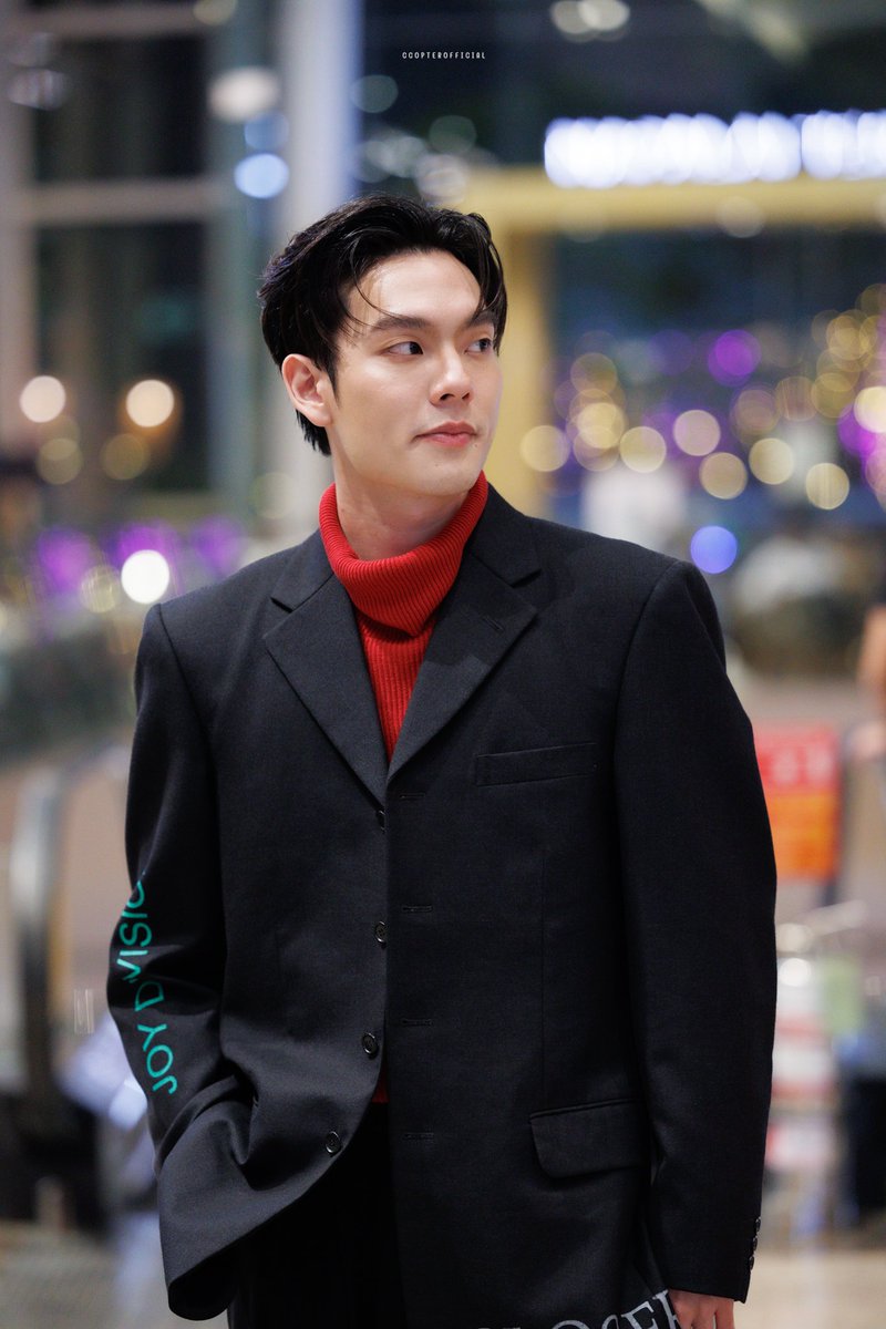 เจอกันก่อนกลับ น่ารักที่สุดเลย😘
- <a href="/CTR2DAB/">Copter Panuwat</a>

#TheGuitarMagAwards2024
#CTRPANUWAT