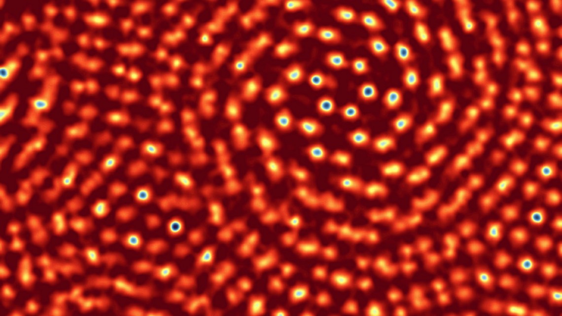 TheDevilWeNeed's tweet photo. @AnimeBibleVerse Here's a photo of atoms.
https://t.co/eT4wycu7ZP

Your turn. https://t.co/IHGNkgM8tG