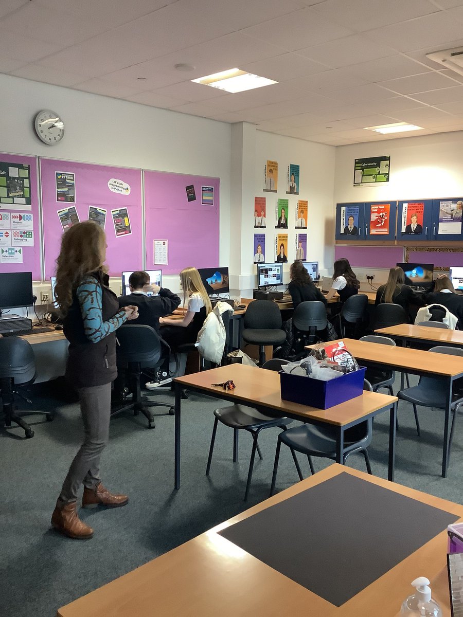 S2 pupils are currently working through #Cyberexporers from #Cyberfirst and we were delighted to welcome @mrsleedennyhig1 to come and chat with us today about careers in #cyber, #tech and #computing as well as helping us understand #pathways and #apprenticeships - Thank you Mrs L